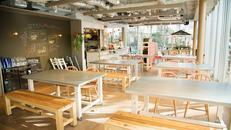 CAFE & HALL ours (カフェアンドホール アワーズ)