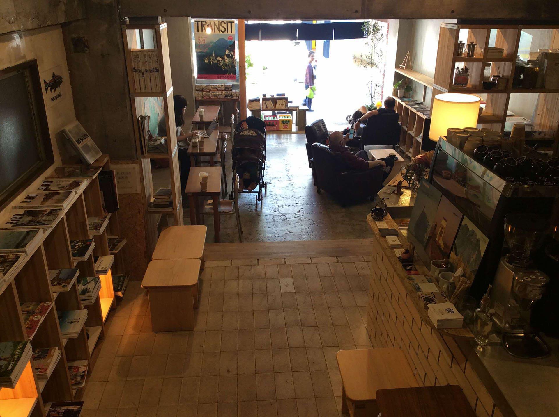 KAIDO books＆coffee