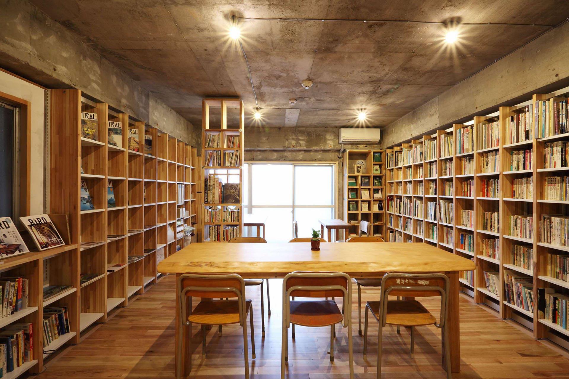 KAIDO books＆coffee